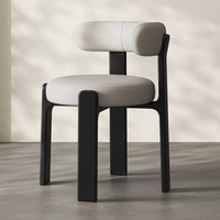 Chaises de salle à manger vintage en bois massif de style français, dossier en similicuir, design du milieu du siècle, pour une utilisation luxueuse à la maison ou en chambre d'hôtes