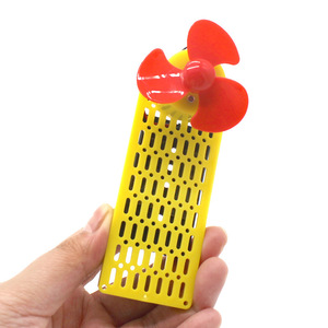 พัดลมมือถือพลาสติก รุ่นชุดวิทยาศาสตร์ DIY สำหรับเด็กอายุ 4-6 ปี - Product Image 4