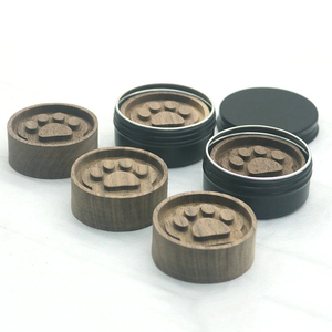Difusor de Perfume para Auto de Madera de Nogal de Lujo, Ecológico y Pulido, para Aceites Esenciales - Product Image 6