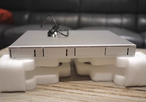 Grabador de Video en Red Ubiquiti UniFi Protect UNVR con 4 Bahías <span class=keywords><strong>HD</strong></span> de 3.5', <span class=keywords><strong>4K</strong></span> UHD para Cámaras UniFi, Seguridad Comercial y Doméstica - Product Image 5