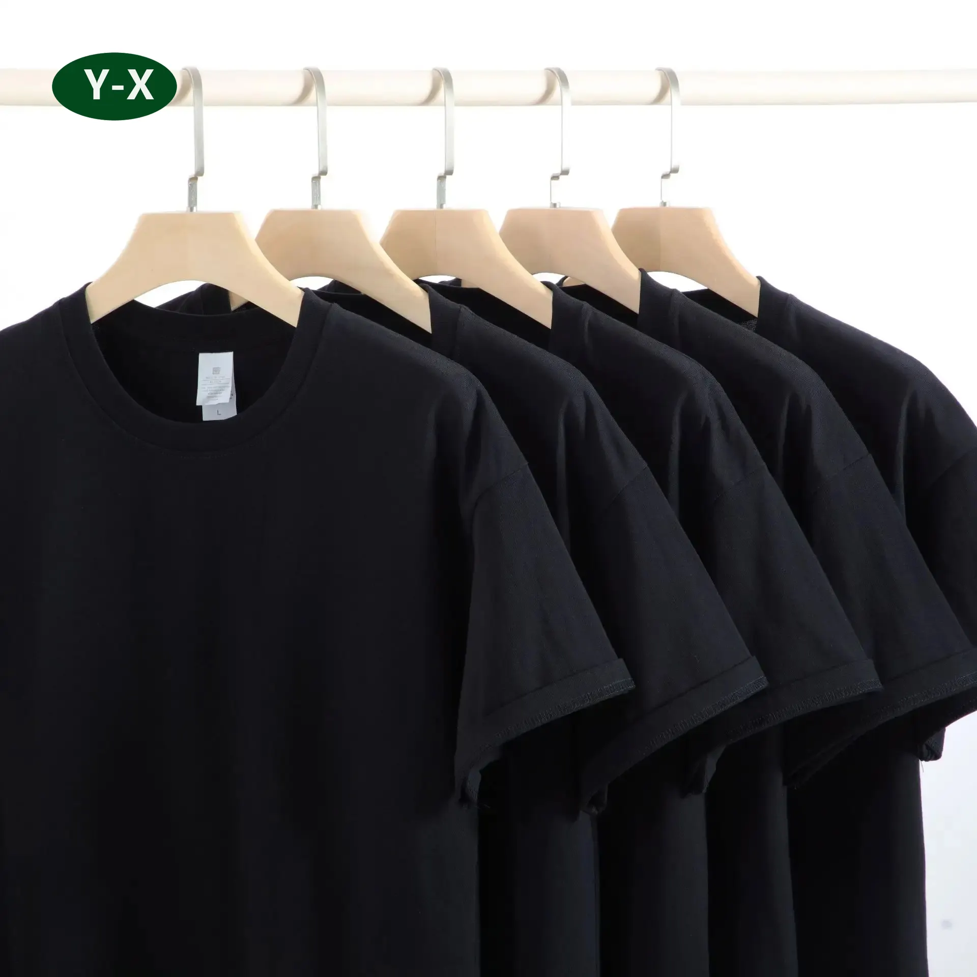 Özel etiket ile özel tasarım grafik Tshirt yüksek kalite % 100% pamuk düz boş kısa kollu Tee yaz erkek T shirt