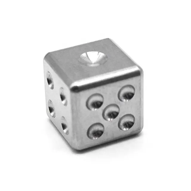 Ijs Koude Whisky Cube Hoge Sterkte Titanium Legering Spelers Dobbelstenen Effen Titanium Dobbelstenen