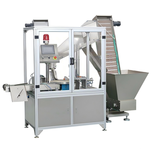 塑料瓶盖内衬插入旋盖机自动填充机，高效适用于PP/PE/泡沫/铝箔包装化学品 - Product Image 1