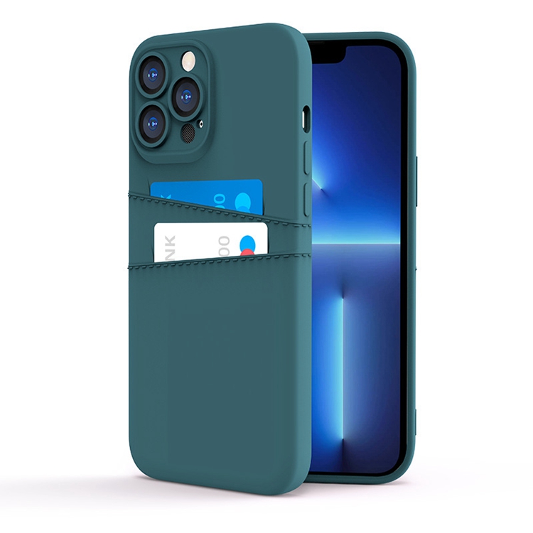 Di colore verde scuro