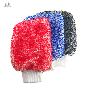 Gant de lavage auto professionnel anti-rayures en microfibre épaisse et douce, haute absorption, réutilisable - Product Image 1