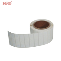 Etiqueta RFID Uhf con incrustaciones húmedas de 70*14mm UCODE 9 Chip para gestión de inventario