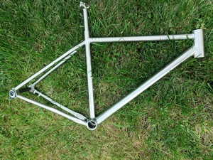 Gr9 khung xe đạp hợp kim titan BB68 khung sỏi Titan - Product Image 2