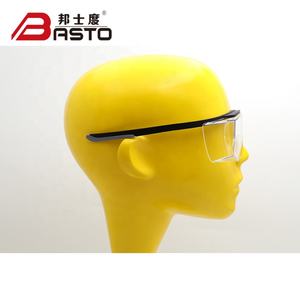 <span class=keywords><strong>Lunettes</strong></span> <span class=keywords><strong>de</strong></span> soleil <span class=keywords><strong>de</strong></span> sport BASTO AC031 <span class=keywords><strong>à</strong></span> bas <span class=keywords><strong>prix</strong></span> pour hommes et femmes, protection oculaire, verres anti-buée et anti-rayures, monture TR90, derniers styles, Guangzhou - Product Image 6