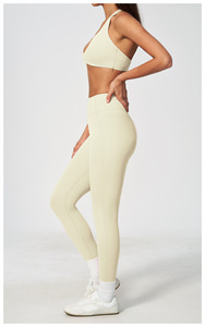 Ensemble sportif décontracté 2 pièces pour femme, col halter, leggings à col en V profond, polyester respirant, rayé, longueur complète, coupe régulière - Product Image 2