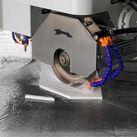 Sierra de puente CNC compacta de 4 ejes con PLC y motor de rodamiento, máquina automática de corte de piedra de 1500 mm para mármol, granito y losas sinterizadas con bisel de 45 grados