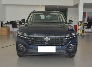<span class=keywords><strong>Volkswagen</strong></span> Touareg 2023 3.0 TSI Édition Sharp <span class=keywords><strong>Noir</strong></span> Obsidienne Pack Sport Haute Performance Voitures Neuves Intérieur Spacieux en Stock - Product Image 2