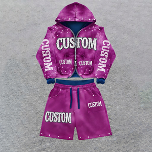 <span class=keywords><strong>Ensemble</strong></span> de survêtement décontracté pour homme avec sweat à capuche à double fermeture éclair et short, imprimé sérigraphié personnalisé, orné de strass et à ourlet déchiré - Product Image 2