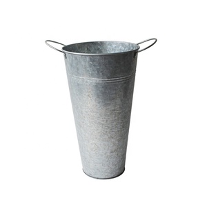 Оцинкованная металлическая ваза для цветов - Product Image 2