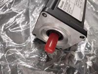 UNTUK Motor Servo Sinkron Seri Bosch Rexroth MSK MSK060B-0600-NN-M1-UG0-NNNN untuk Otomasi Industri Mesin CNC