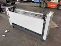 Machine à coller les cartons ondulés semi-automatique 1200 pour machines à coller le carton