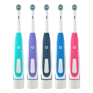 <span class=keywords><strong>Brosse</strong></span> à dents électrique rotative au meilleur <span class=keywords><strong>prix</strong></span> pour adultes avec minuteur intelligent de 2 minutes, étanche, poils souples, compatible avec <span class=keywords><strong>Oral</strong></span>-<span class=keywords><strong>B</strong></span> - Product Image 1
