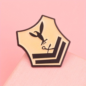 Épingle en émail bouclier souverain bijoux de précision de qualité militaire <span class=keywords><strong>aigle</strong></span> héraldique perché champ rayé bordure en relief pour les mariages - Product Image 3