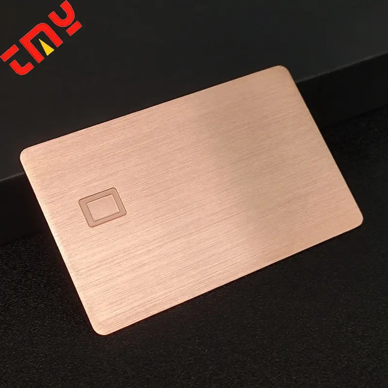 Versand bereit Roségold gebürstet 0,8 MM Edelstahl 304 Custom Blank Metal Kreditkarte mit Chip und Signature Stripe