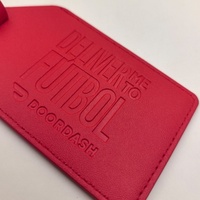 Label Bagasi Kulit PU Merah Kustom dengan Penutup Privasi, Tali Gesper yang Dapat Disesuaikan, Label Nama Koper untuk Perjalanan