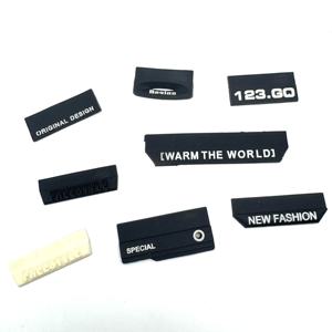 ملصقات مخصصة من البي في سي الناعم للملابس والحقائب، شعارات مطاطية ثلاثية الأبعاد منقوشة، علامات تجارية شخصية قابلة للغسل من السيليكون - Product Image 4