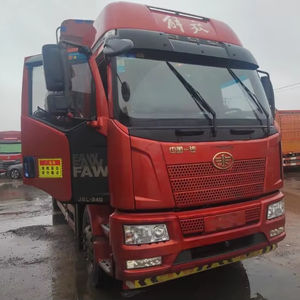 Camión de Carga Asequible de Lujo FAW Jiefang J6L 2021 |   Asia Central |   18T 4x2 |   Camión de Servicio Mediano de 240 CV Resistente al Frío - Product Image 1