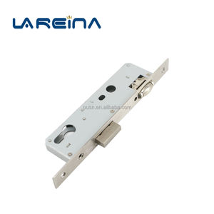 Un ensemble corps de serrure et cylindre avec bouton avec porte en aluminium - Product Image 3