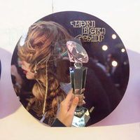 Trophée en cristal de diamant en gros avec logo personnalisé gravé pour les récompenses de compétition interligues et la Coupe de la Voix Musicale