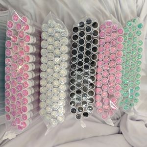 Brosse de Nettoyage Cils Haute Qualité Rose Multicolore en Plastique <span class=keywords><strong>avec</strong></span> Logo Personnalisé, Brosse Spoolie Mascara <span class=keywords><strong>avec</strong></span> Tube et Porte-clés - Vente en Gros - Product Image 1