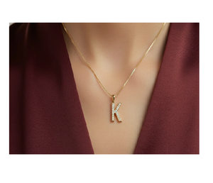 จี้เพชรแท้รูปตัวอักษร K สำหรับทุกเพศ ดีไซน์หรูหรา งานฝีมือประณีตด้วยเพชรแท้ - Product Image 5