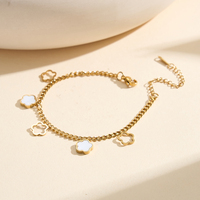 STMA04 Bracelet de cheville tendance en acier inoxydable 304 avec breloque trèfle à quatre feuilles et coquillage, bijou de cheville pour femme, idéal pour le quotidien et la plage