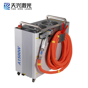 Nouvelle machine de soudage au laser portative refroidie par air de 2000 W pour le soudage de tuyaux en acier inoxydable, laser à fibre continue, vitesse de 100 mm/s - Product Image 1