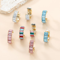 Anting-anting besar berlian berwarna baru model bohemian bunga berlian imitasi wanita anting-anting kancing huggie