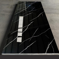 Panneau PVC à motif marbré avec revêtement UV, panneau marbré haute brillance pour la décoration intérieure
