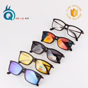 Lunettes de soleil polarisées Xq-Hq avec verres photochromiques, protection UV400, monture noire, unisexe, légères, pour usage extérieur - Product Image 1