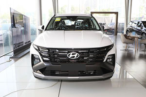 <span class=keywords><strong>Prix</strong></span> de gros Hyun-dai <span class=keywords><strong>Tucson</strong></span> 2024 2025 Nouvelle version la plus récente Voiture à essence Hyun-dai <span class=keywords><strong>Tucson</strong></span> Voiture <span class=keywords><strong>hybride</strong></span> Ucson L - Product Image 3