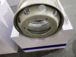 Jante en acier robuste de 24 pouces, capacité de charge maximale de 50 tonnes <span class=keywords><strong>pour</strong></span> semi-remorques, qualité fiable, état d'<span class=keywords><strong>occasion</strong></span>, pièces de <span class=keywords><strong>remorque</strong></span> - Vente chaude - Product Image 2