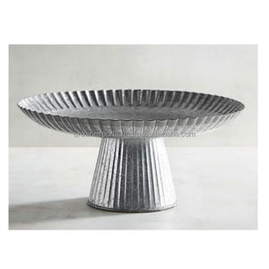 Galvanized Single Tier Designer Metal Cake Stand Natural Look with Fashionable Edge Tray Available <b>for</b> <b>Sale</b> - Product Image 2