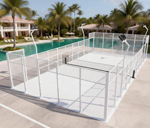 รับผลิตตามสั่ง กระจกนิรภัยขนาด 10x20 เมตร พร้อมพื้นหญ้าเทียมในร่มที่ดูไบ ผู้ผลิตสนามแพเดิลแบบมืออาชีพ ขนาด 1020 เมตร โครงเหล็กแบบ <span class=keywords><strong>1v1</strong></span> - Product Image 1