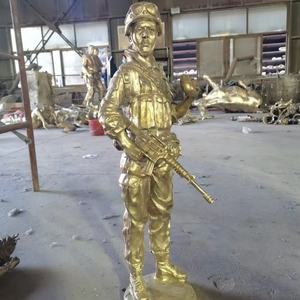Изготовленные на заказ Литые металлические армейские солдатские скульптуры бронзовые и латунные фигурки для домашнего декора и подарков - Product Image 1
