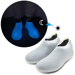 غطاء حذاء مطاطي مضاد للانزلاق وقابل لإعادة الاستخدام مضاد للماء مصنوع من السيليكون للحماية من الأمطار