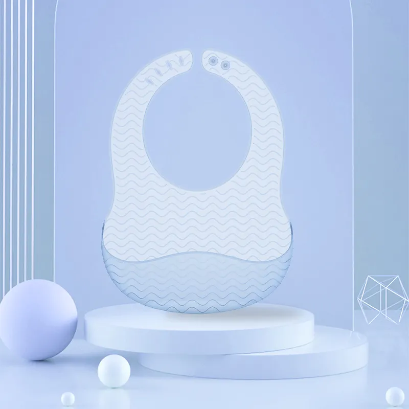 Vente en gros de baberos souples imperméables en silicone personnalisés bavoirs fins et légers pour l'alimentation des bébés poche pour attraper des aliments