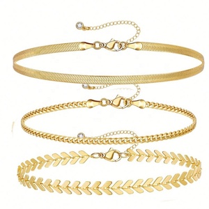 Soldes d'été : Bracelets de cheville et bracelets superposés en or 14 carats avec breloques, tendance pour femme, bijoux de plage et de surf - Product Image 3