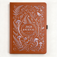 Carnet de notes A5 en PU marron à couverture rigide, avec gaufrage personnalisé Champignon Fougère Oiseau, Agenda 2028