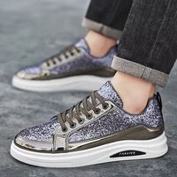 Chaussures de marche pour hommes en cuir verni métallisé à semelle épaisse, grandes tailles 39-46, résistantes à l'usure, baskets décontractées personnalisables pour le printemps