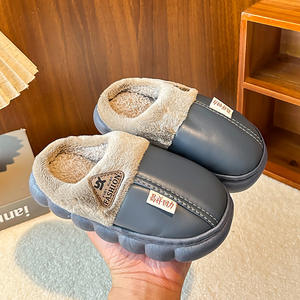 2025 nouveau automne hiver enfants coton pantoufles garçons et filles doublé polaire chaud pantoufles avec motif imprimé Animal - Product Image 6