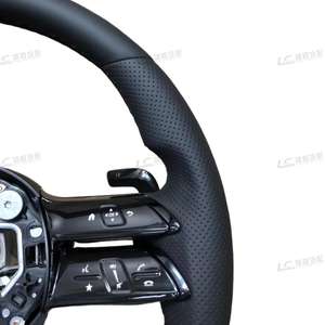 Volant sport en cuir noir de luxe et fibre de carbone pour Mercedes-Benz <span class=keywords><strong>GLE</strong></span> GLC X253 C253 CLA W117 - Motion Design - Product Image 4