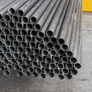 Tuyau en acier inoxydable 304 06Cr19Ni10 S30400 1.4301 SUS304 de haute qualité, tube universel en acier inoxydable - Product Image 2