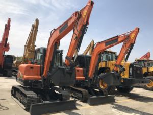 Mini-excavatrice Doosan DX60/DX55, moteur Yanmar haute performance, pompe 6 tonnes, moteur à engrenages, composants principaux PLC, 6 tonnes, stock Shanghai - Product Image 3