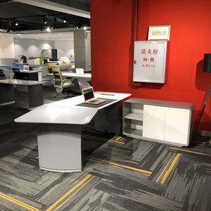 Épissage blanc gris minimalisme <span class=keywords><strong>bureau</strong></span> irrégulier ergonomique avec déflecteur <span class=keywords><strong>bureau</strong></span> de gestionnaire de style minimaliste - Product Image 4