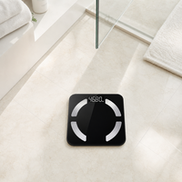 Balance de salle de bain numérique ultra-fine en verre trempé de 4 mm, haute précision, avec logo personnalisé, vente en gros OEM